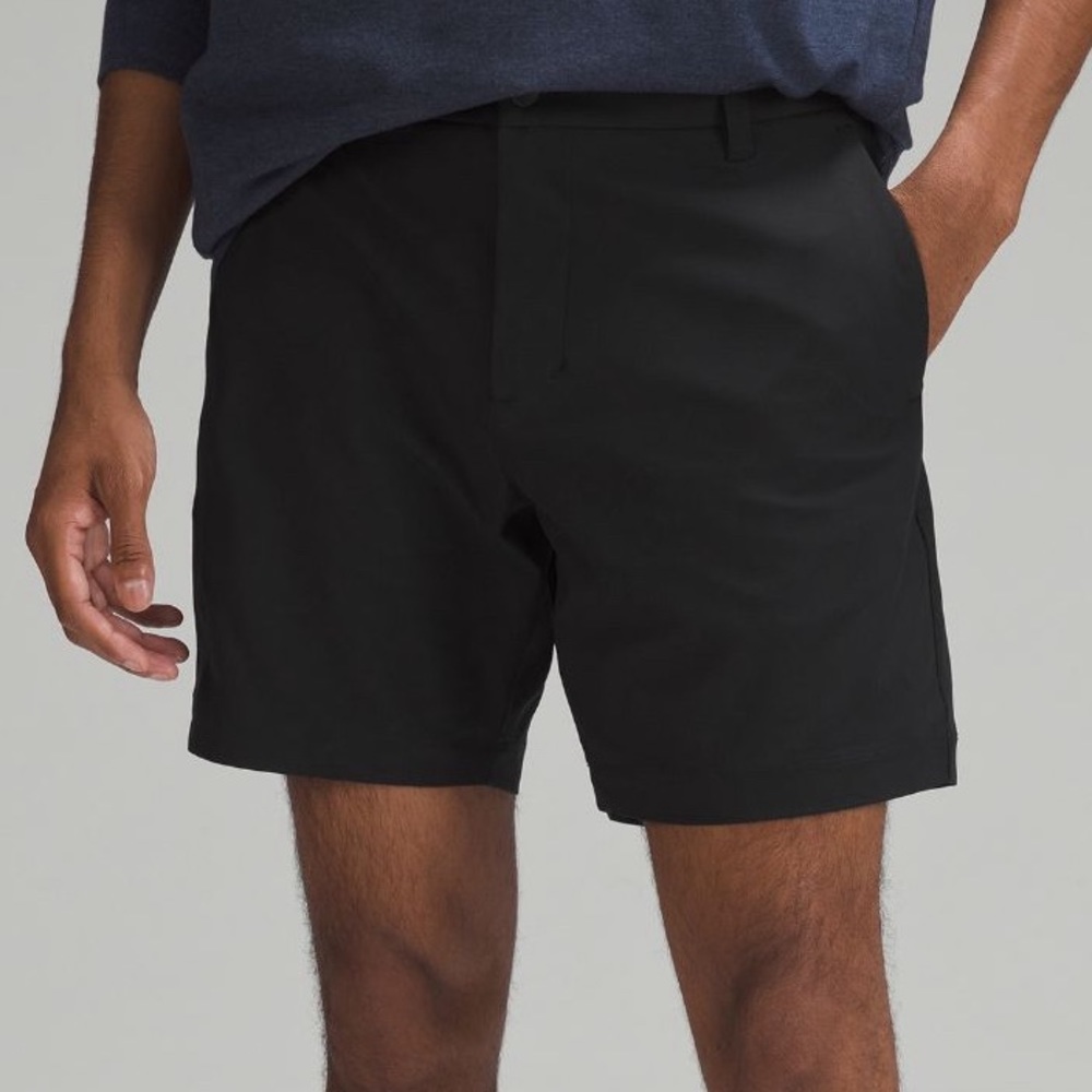 Commission Classic-Fit Short 7"
*Warpstreme